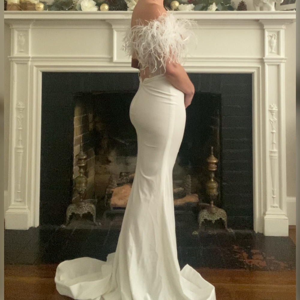 ❌SOLD❌Sexy lace corset and velvet corset feather wedding, reception engagement - Picture 3 of 5